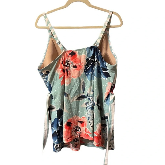 CACIQUE FLORAL BATHING SUIT TOP - Picture 3 of 4